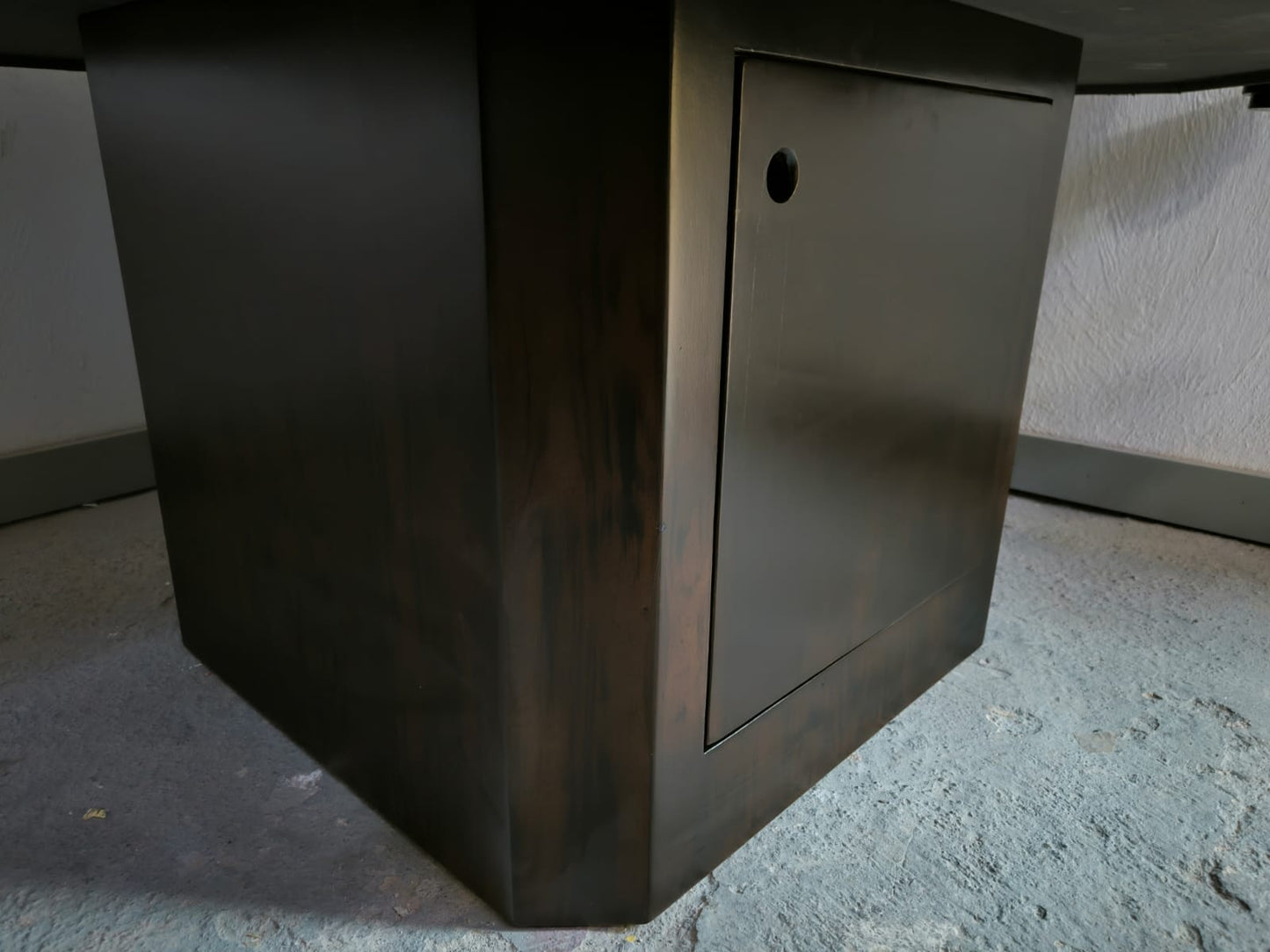 COMEDRO/MESA DE POKER CON LED OCTAGONAL CON PORTAVASOS para 8 personas