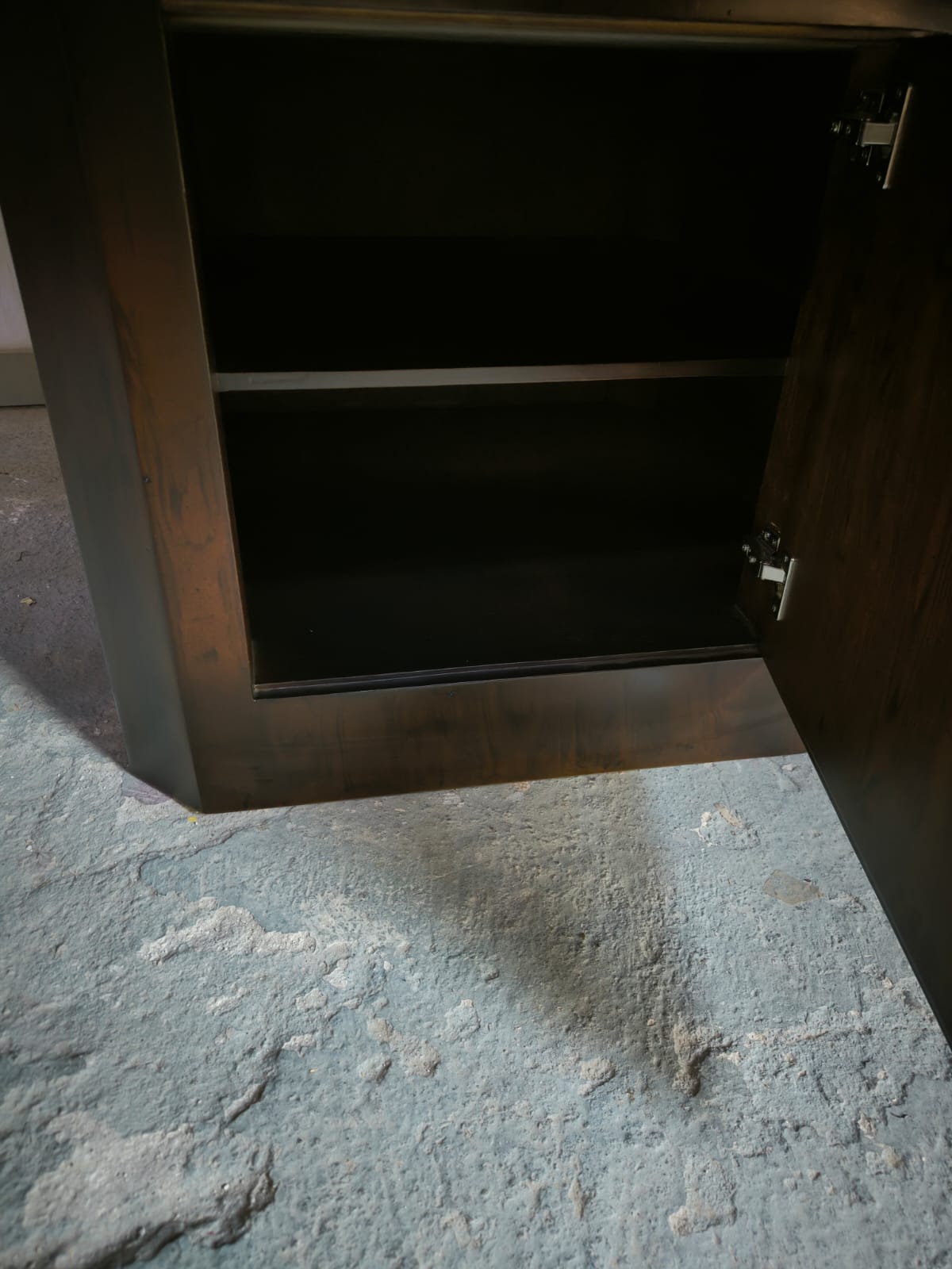 MESA/COMEDOR MODELO PEDESTAL CON LUZ LED para 6 personas 145cm x 120cm