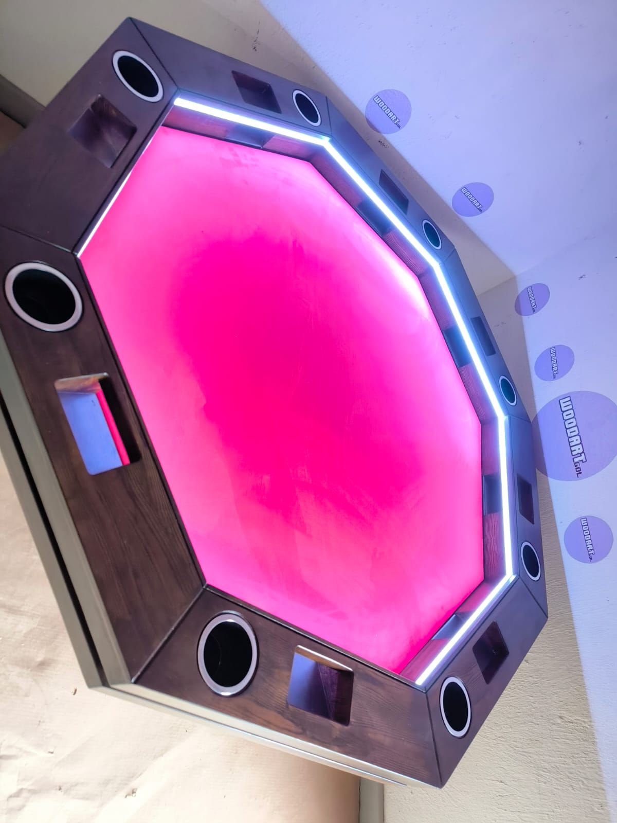 MESA DELUX OCTAGONAL CON LUZ LED