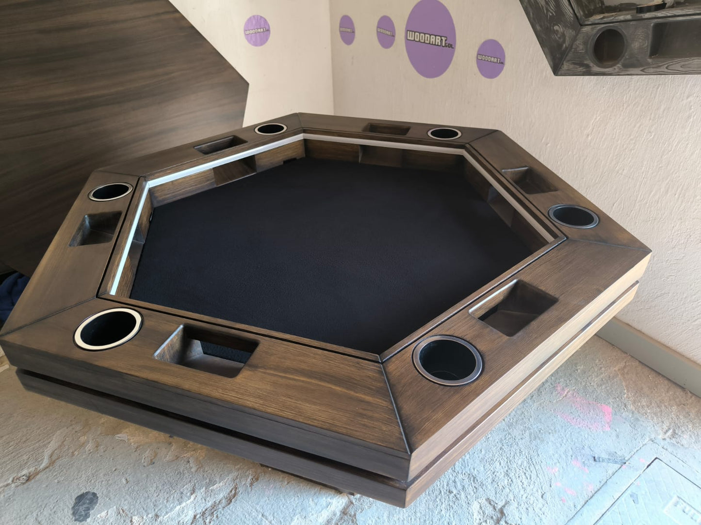 MESA DELUX HEXAGONAL CON LUZ LED CON PASA DADOS