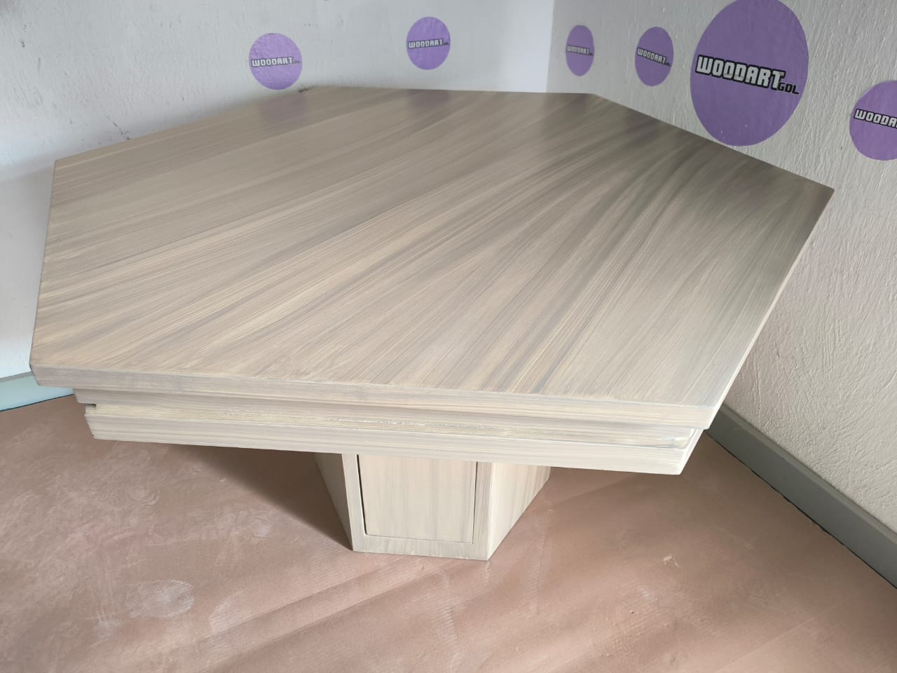 1 MESA HEXAGONAL SIN LUZ LED para 6 personas