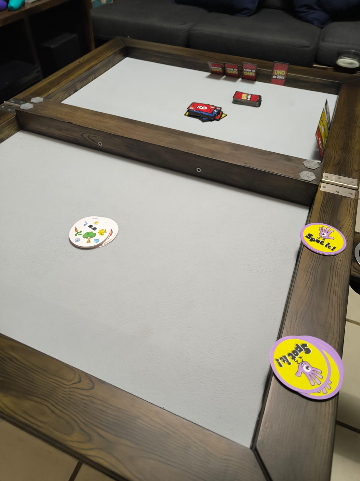 MALETIN PARA JUEGOS, Lleva la diversión a donde quieras