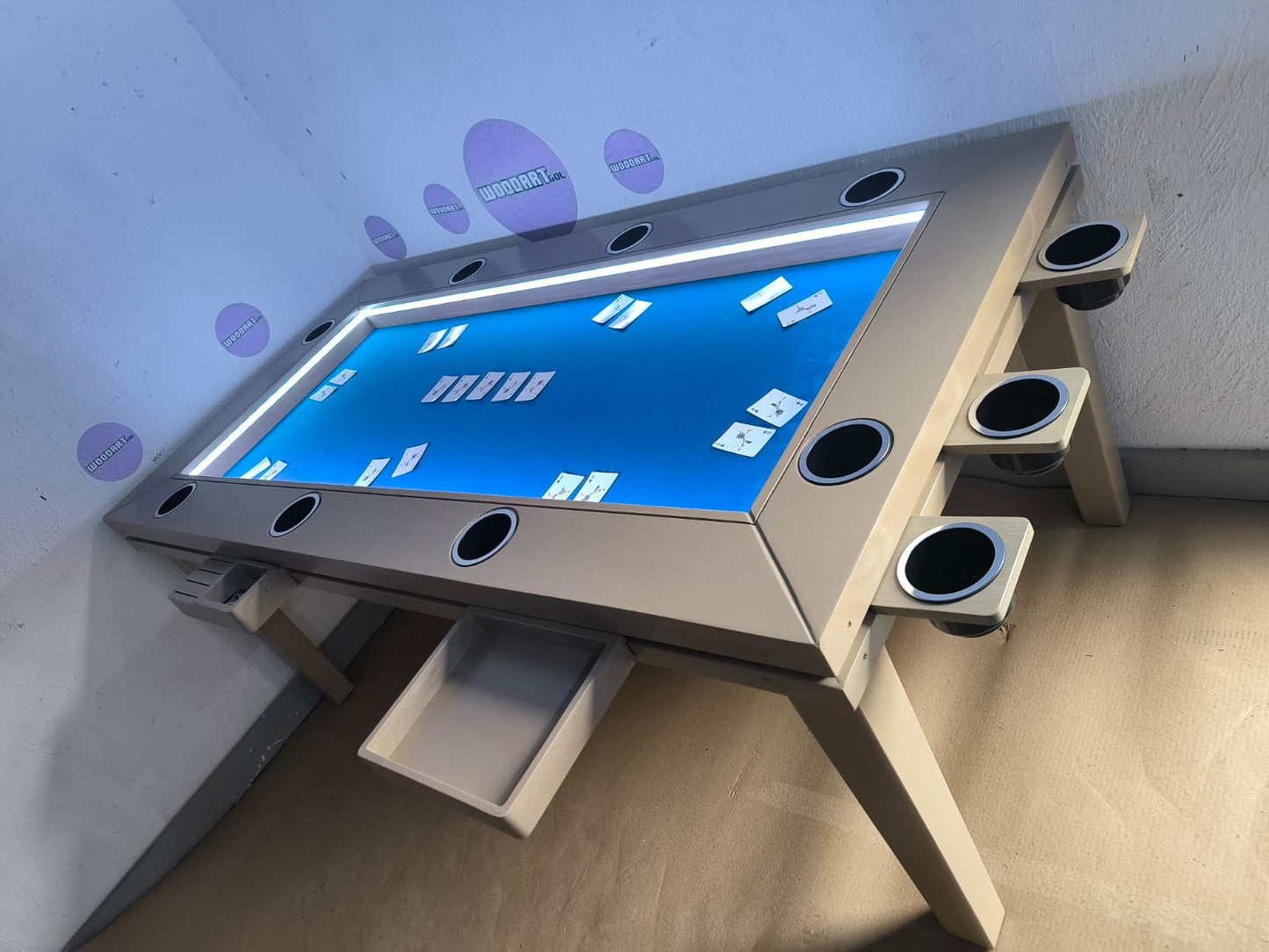 COMEDOR/MESA DE POKER RECTANGULAR 8 PERSONAS CON PORTAVASOS CON LUZ LED