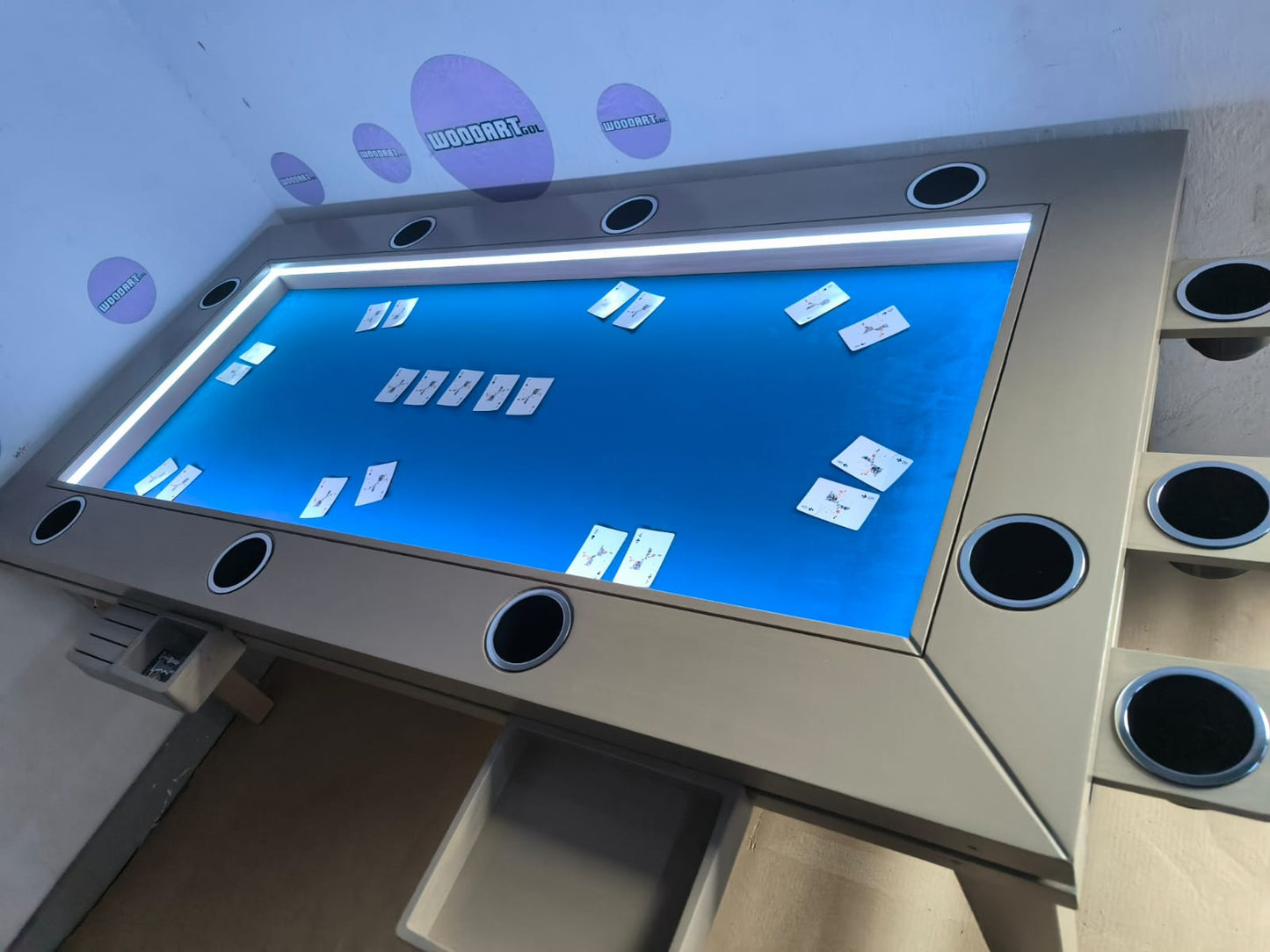 COMEDOR/MESA DE POKER RECTANGULAR 8 PERSONAS CON PORTAVASOS CON LUZ LED