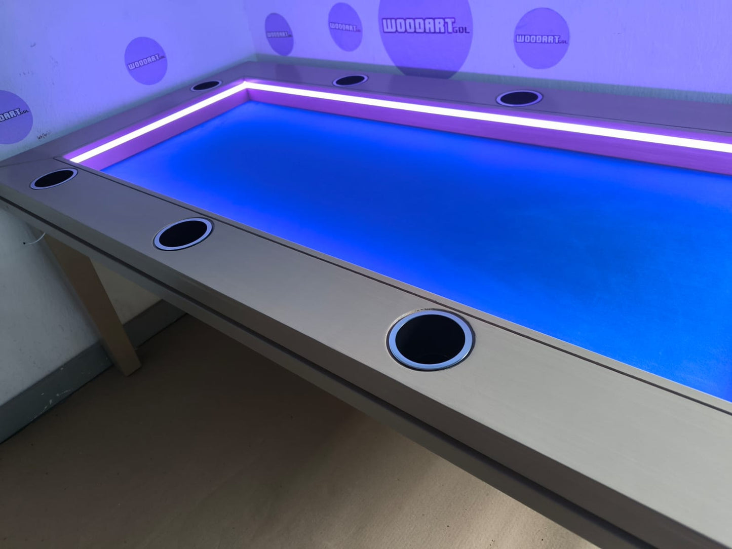 COMEDOR/MESA DE POKER RECTANGULAR 8 PERSONAS CON PORTAVASOS CON LUZ LED