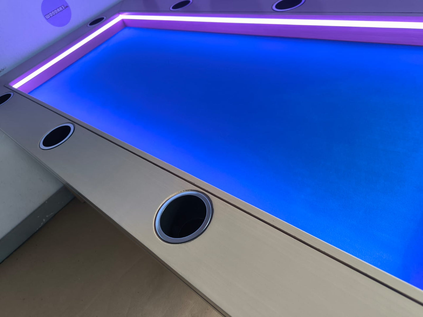 COMEDOR/MESA DE POKER RECTANGULAR 8 PERSONAS CON PORTAVASOS CON LUZ LED