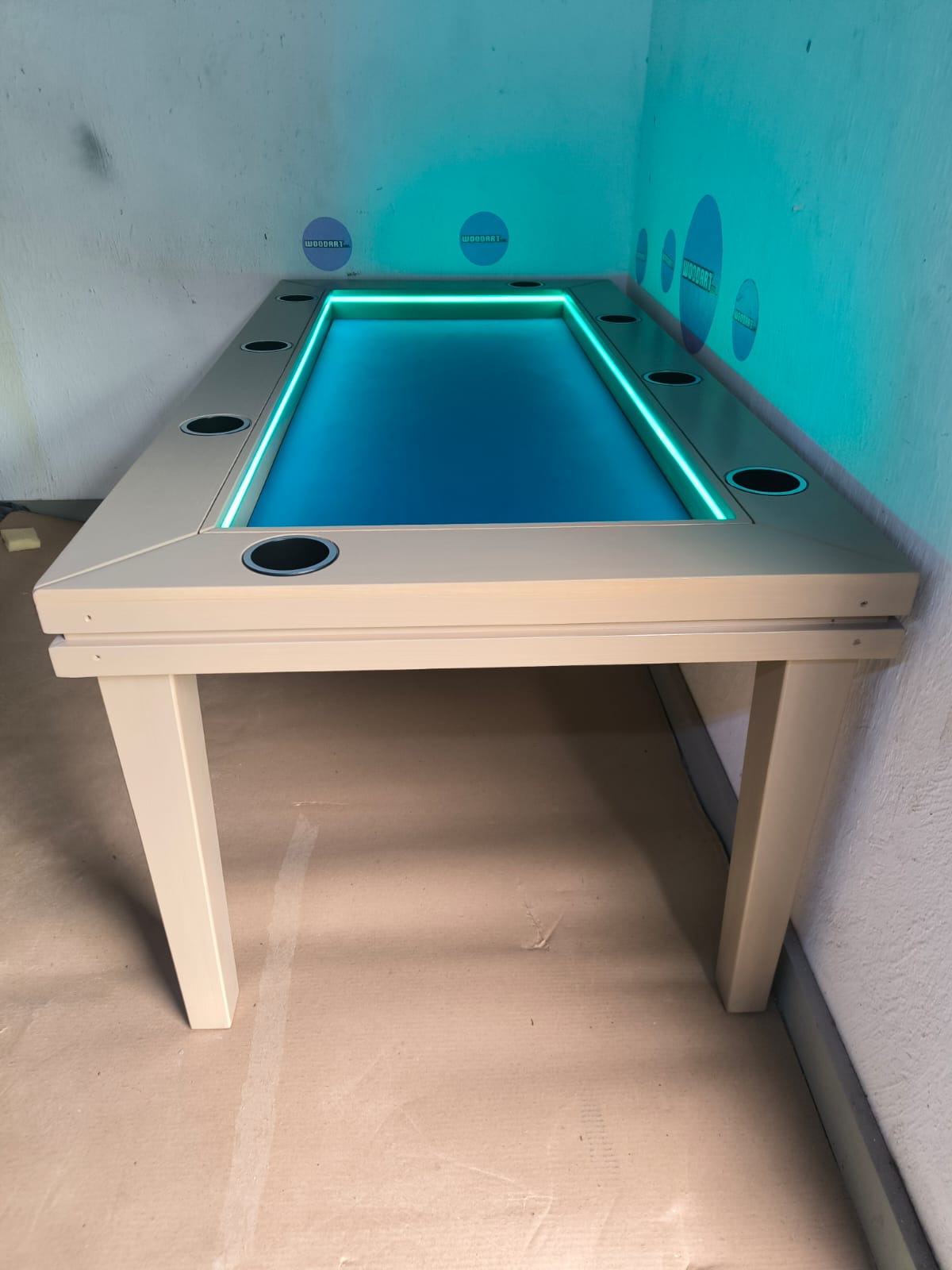 COMEDOR/MESA DE POKER RECTANGULAR 8 PERSONAS CON PORTAVASOS CON LUZ LED