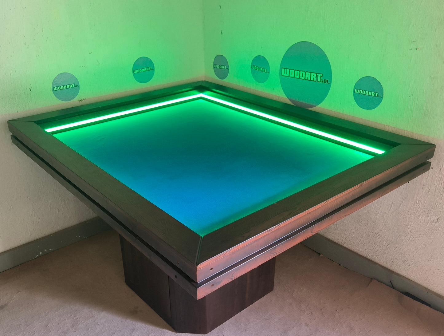 MESA/COMEDOR MODELO PEDESTAL CON LUZ LED para 6 personas 145cm x 120cm