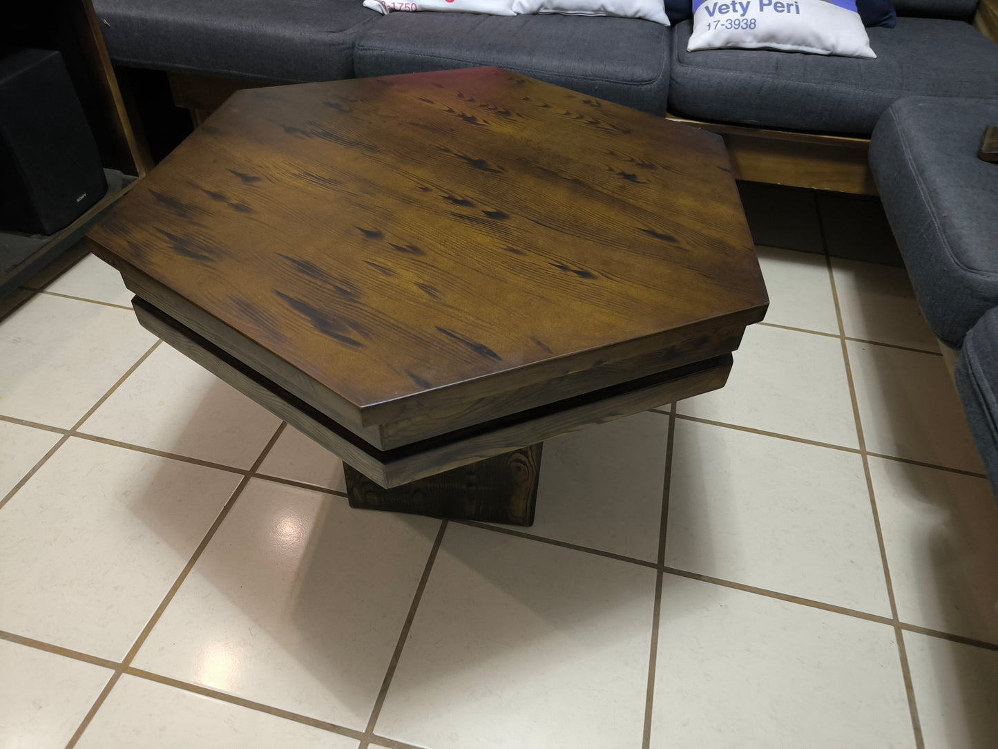 MESA HEXAGONAL DE CENTRO/JUEGOS SIN LUZ LED