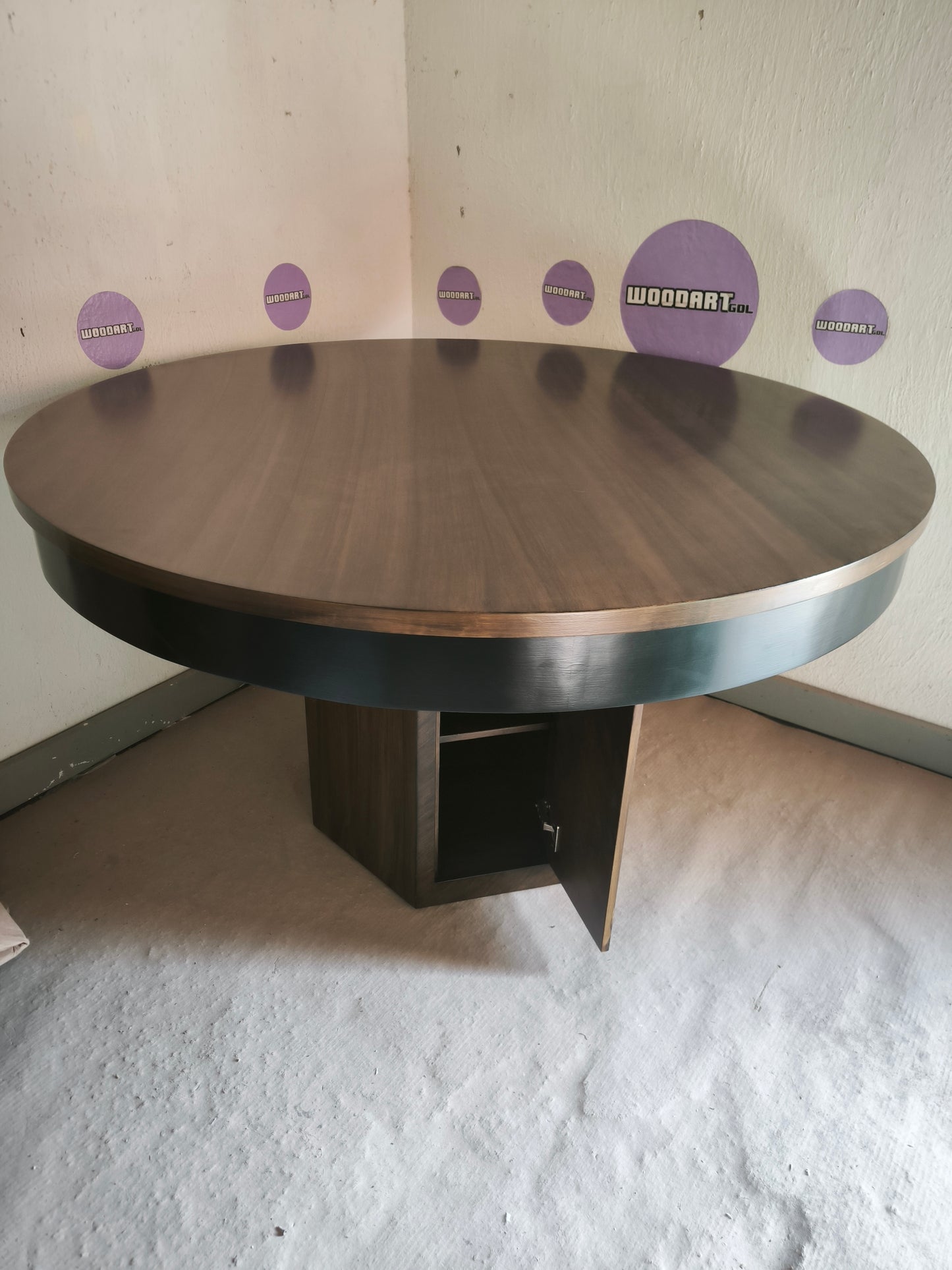 MESA Y COMEDOR CIRCULAR POKER para 6 personas