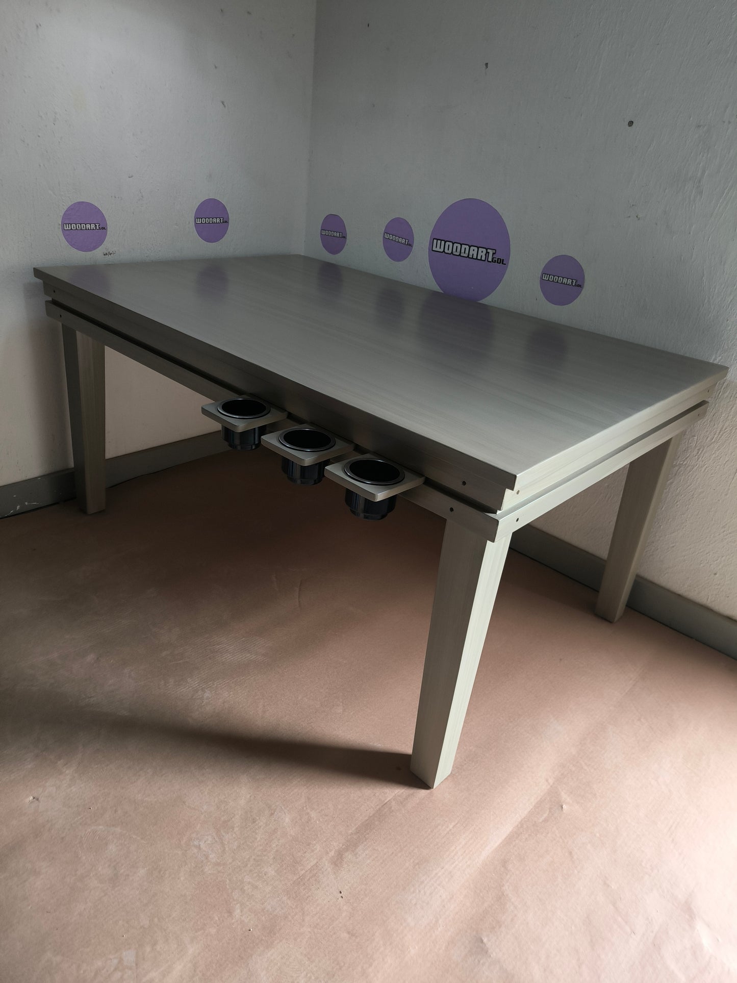 MESA DELUX RECTANGULAR CON LUZ LED CON PASA DADOS