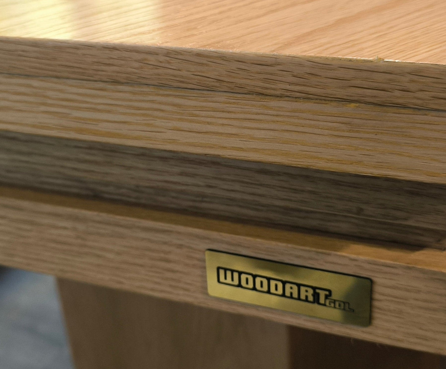 Mesa de juegos/Comedor Hexagonal Imperial | Madera de ENCINO AMERICANO SIN LUZ LED para 6 personas.