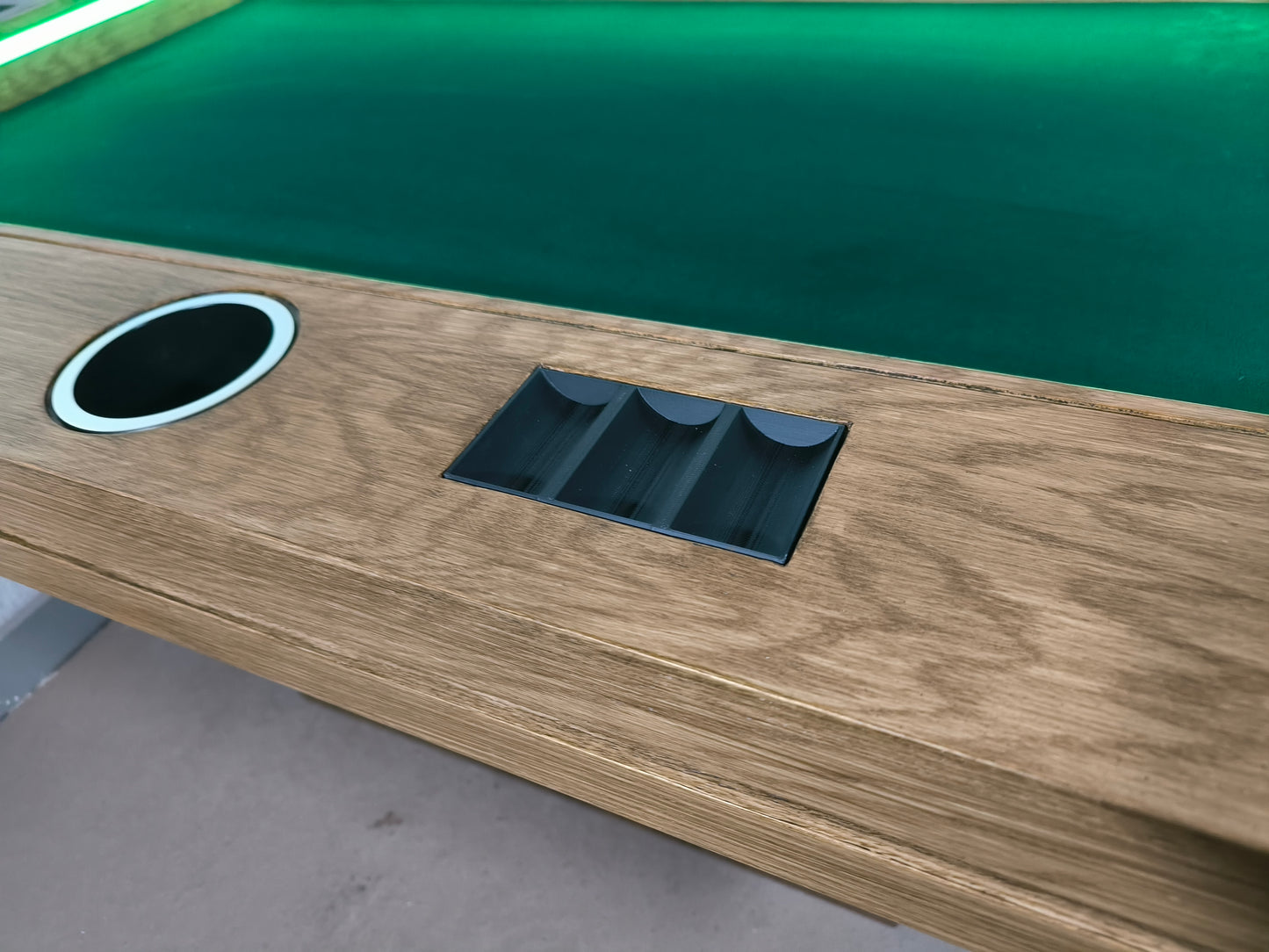 MESA DE POKER PREMIUM |BASE PEDESTAL | MADERA DE ENCINO | RECTANGULAR Para 6 personas