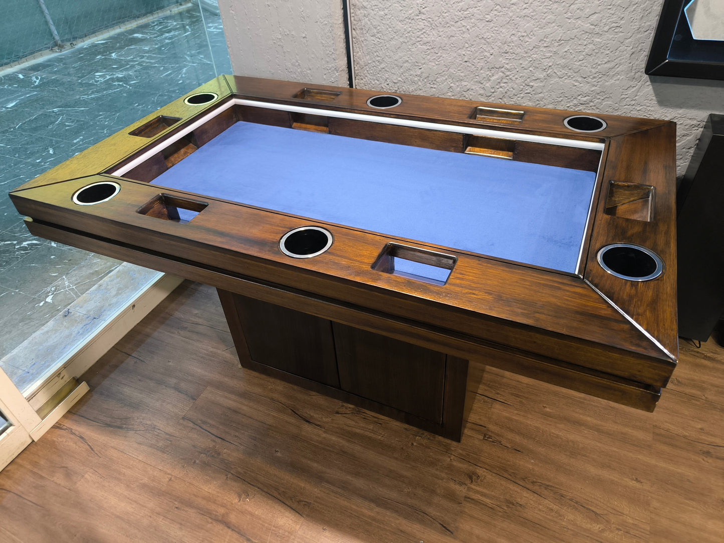 MESA DELUX BASE PEDESTAL RECTANGULAR 6 Personas | LED| PASA DADOS