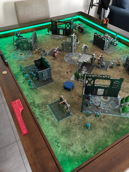 Mesa de Juegos "Command Center" 44" x 60" (Edición Warhammer / Wargames)