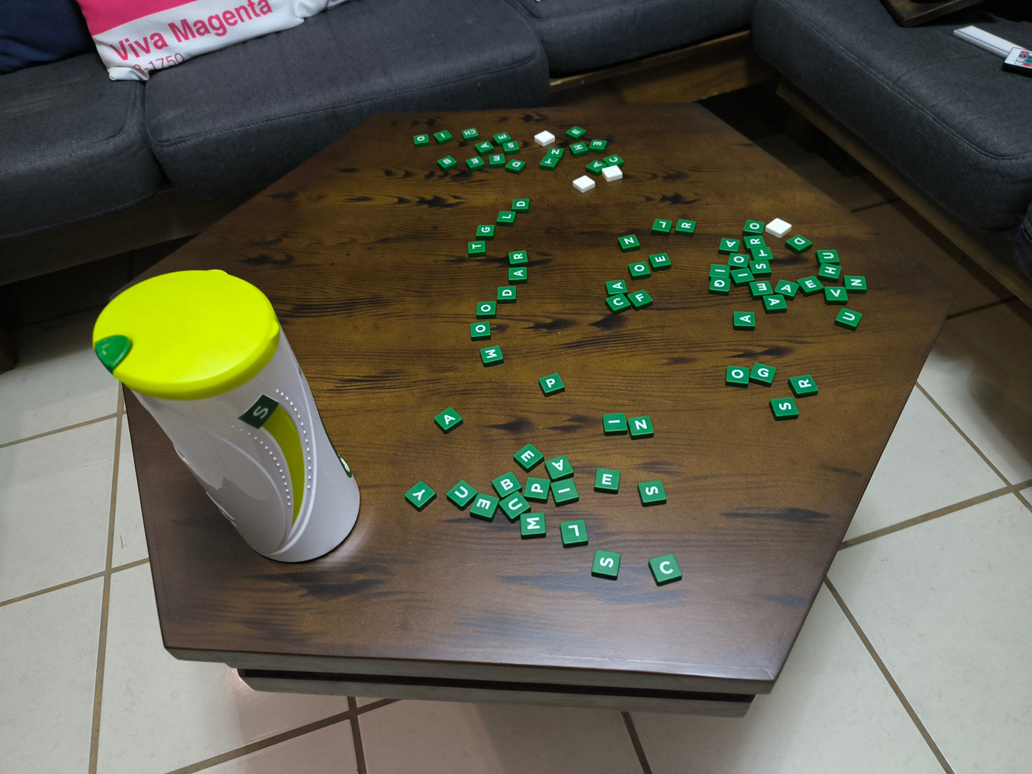 MESA HEXAGONAL DE CENTRO/JUEGOS CON LUZ LED