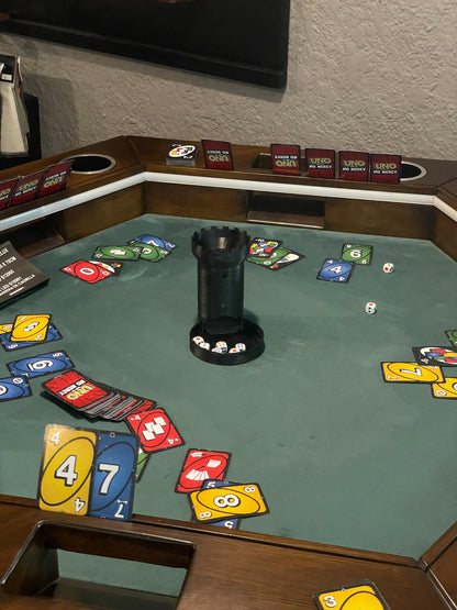 Torre de Dados Medieval – Domina el Azar desde lo Alto