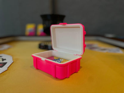 Caja de Seguridad para Cartas – Lo Más Valioso del Juego, a Salvo
