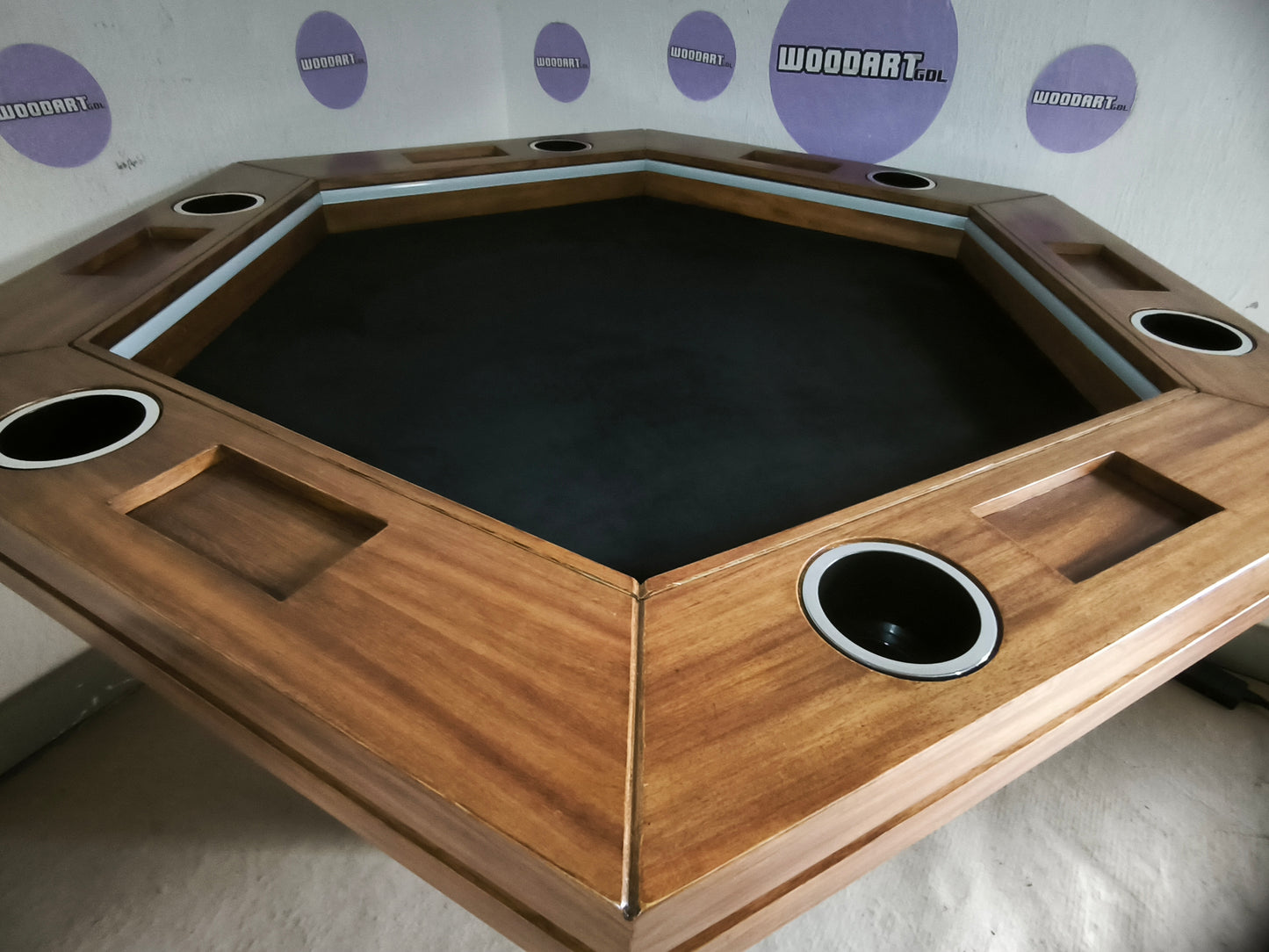 MESA DE POKER PREMIUM DE PAROTA MESA HEXAGONAL | Para 6 personas