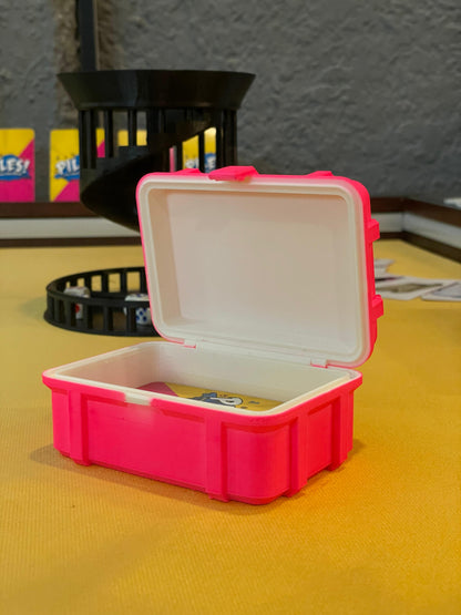 Caja de Seguridad para Cartas – Lo Más Valioso del Juego, a Salvo