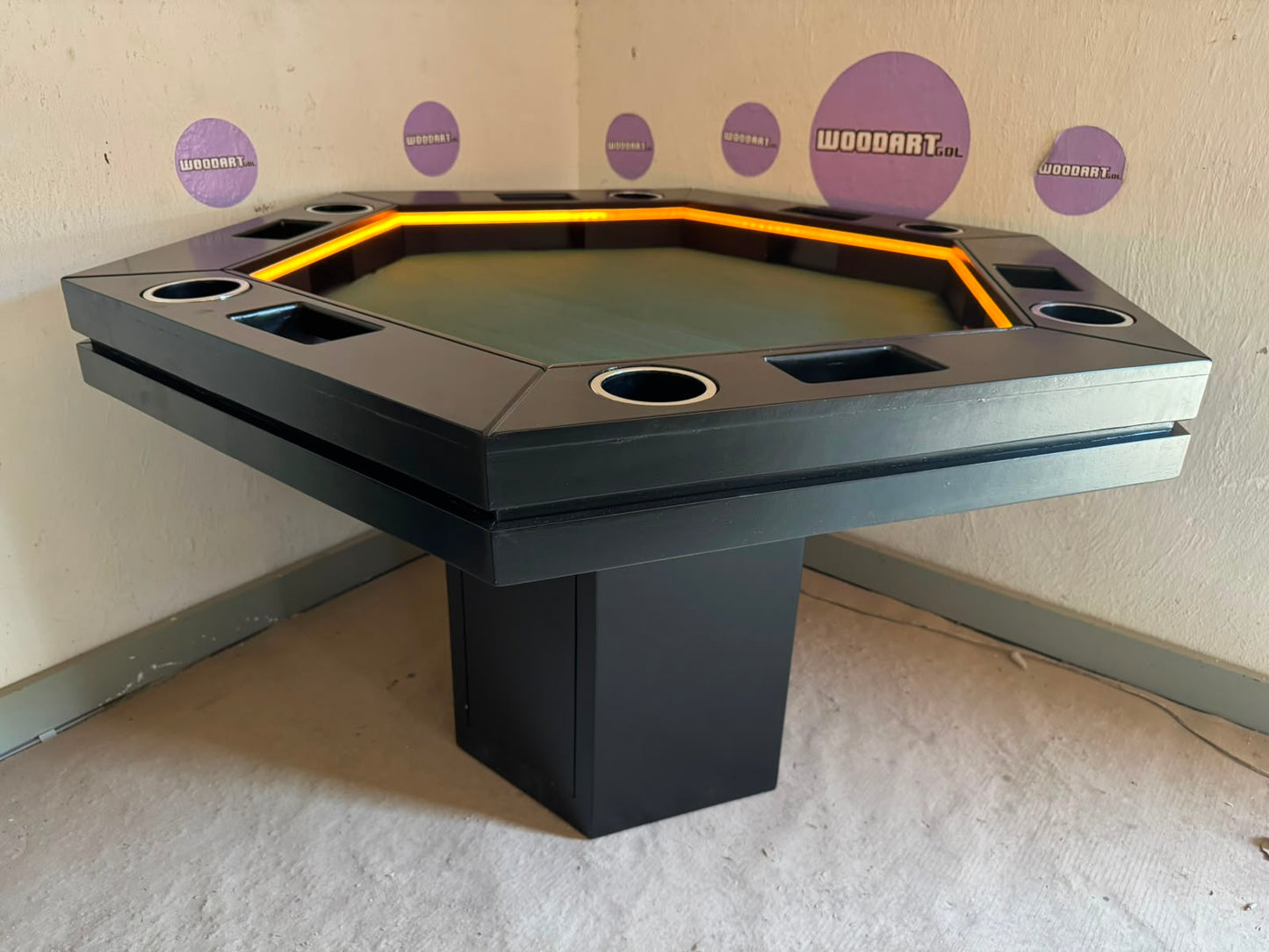 MESA DELUX HEXAGONAL CON LUZ LED CON PASA DADOS